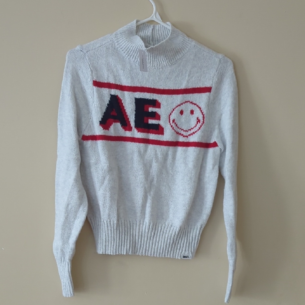 American Eagle Outfitters Women's small Sweater brand new